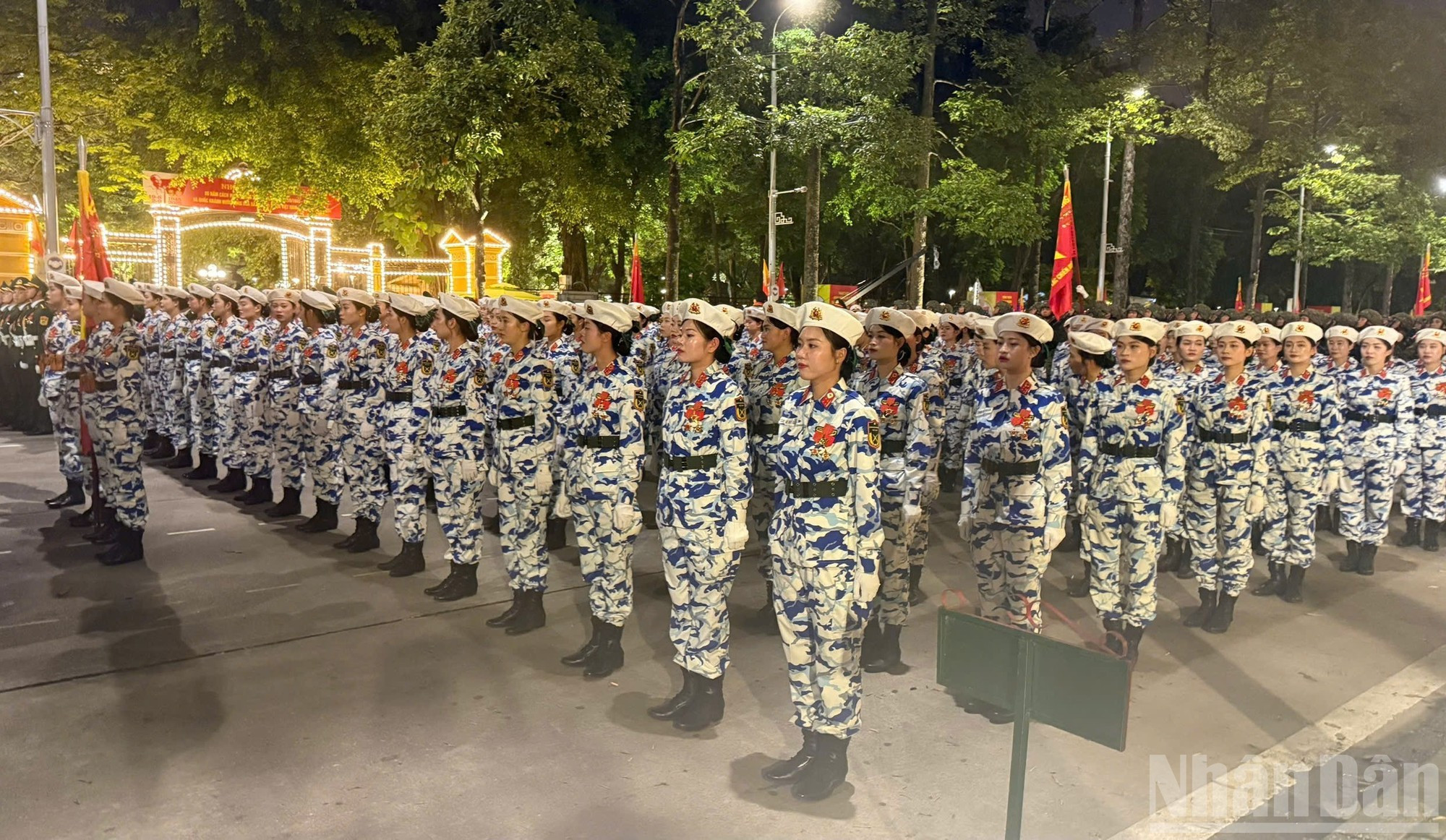 Tous témoignent d’un esprit de sérieux, de discipline et d’une détermination élevée. Tous témoignent d’un esprit de sérieux, de discipline et d’une détermination élevée.