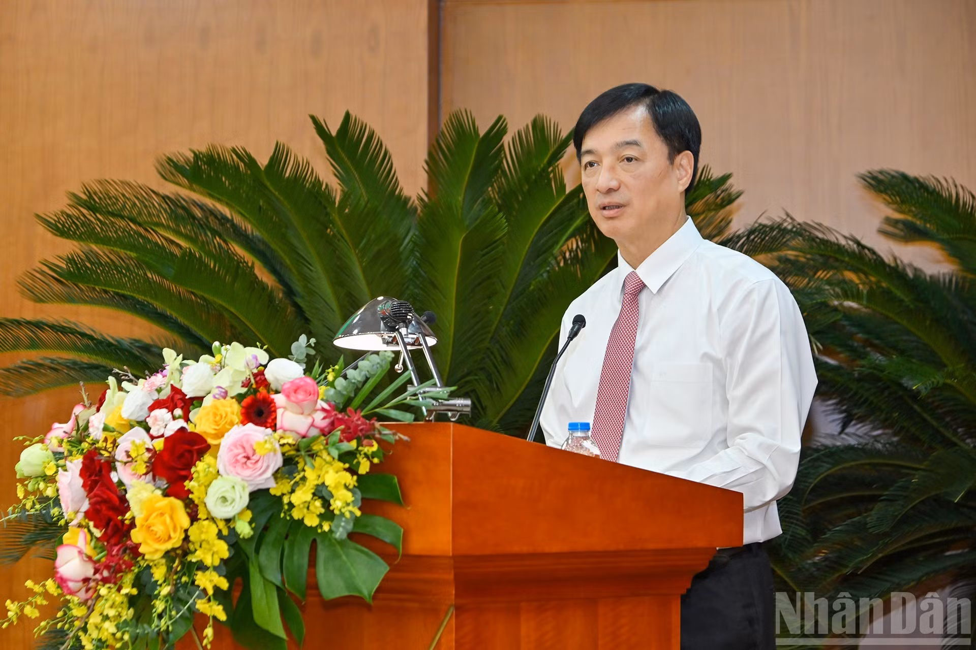 Nguyen Duy Ngoc, président de la Commission centrale de contrôle du Parti, a prononcé un discours d’orientation lors du Congrès.