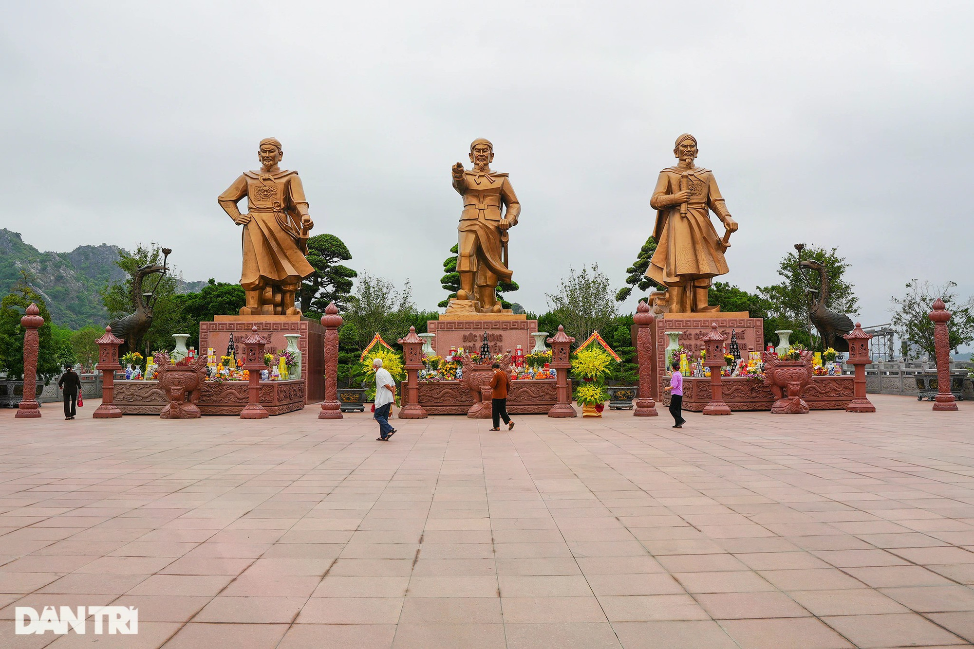 khu-di-tichbach-dang-giang2022do-quan-14-1651308563779.jpg