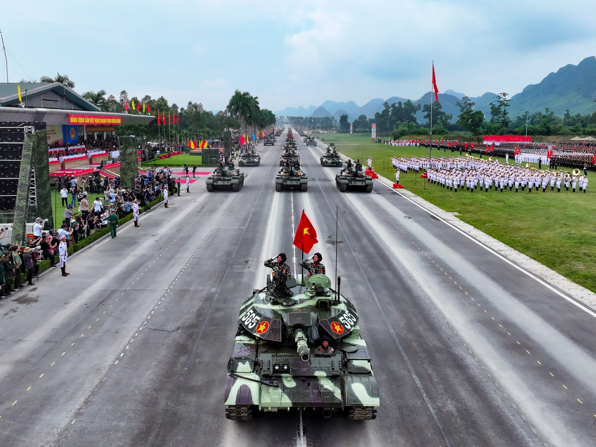 80e Fête nationale : la présence des armes et équipements lors de la troisième répétition générale du défilé militaire