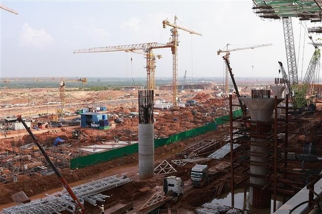 Chantier de construction du terminal passagers de l'aéroport international de Long Thanh. Photo : VNA. Chantier de construction du terminal passagers de l'aéroport international de Long Thanh. Photo : VNA.