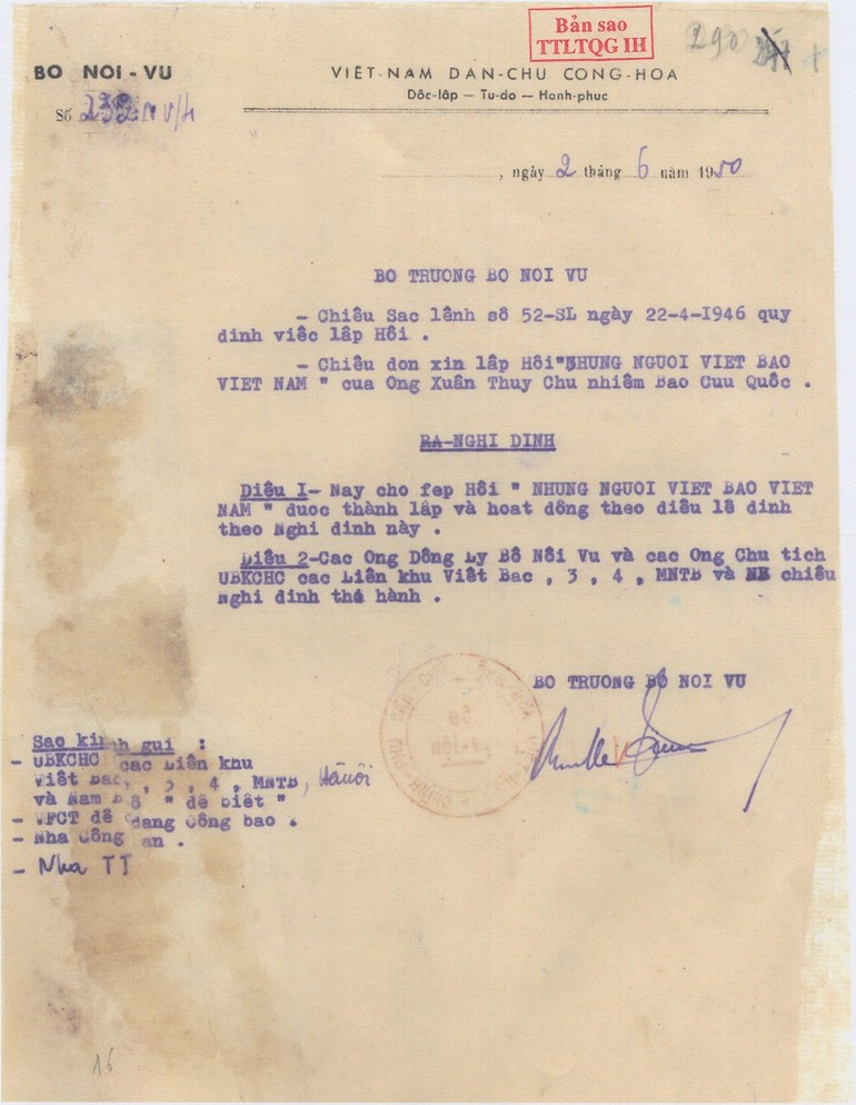 Le décret n° 232/NV du 2 juin 1950 autorise la création et le fonctionnement de l’Association des journalistes vietnamiens. Source: Musée du Journalisme du Vietnam image005-20230420184329-7789.jpg