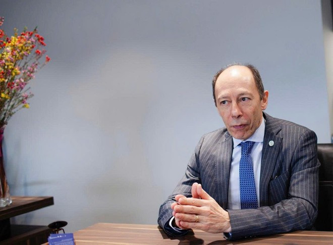 L’ambassadeur d’Uruguay au Vietnam, Raúl Juan Pollak Giampietro. Photo: L'ambassade d’Uruguay au Vietnam