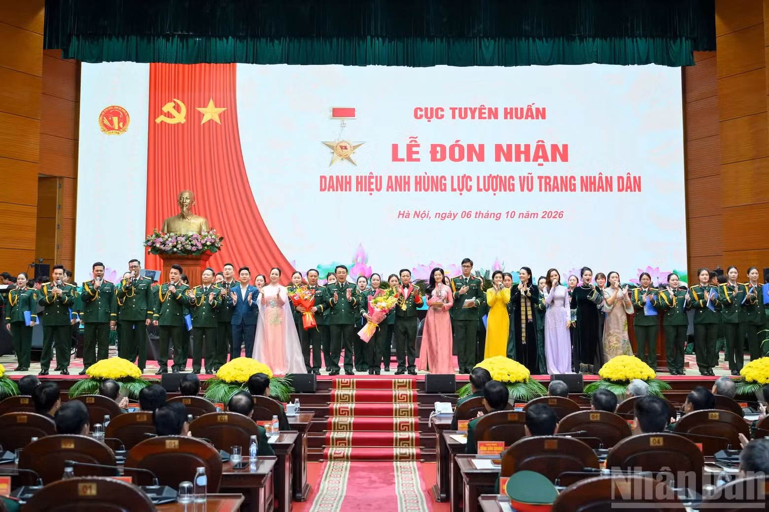 cuc-tuyen-huan-nhuan-huan-chuong-hang-nhat-6721.jpg