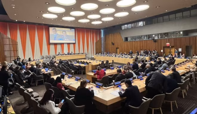Le premier Sommet biennal pour une économie mondiale durable. Photo : VNA.