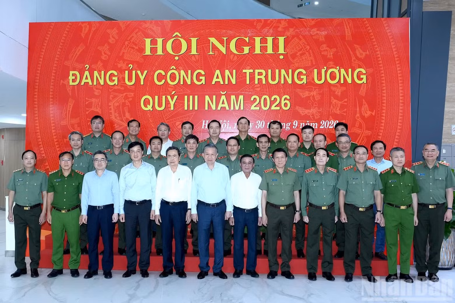 a11-bnd.jpg