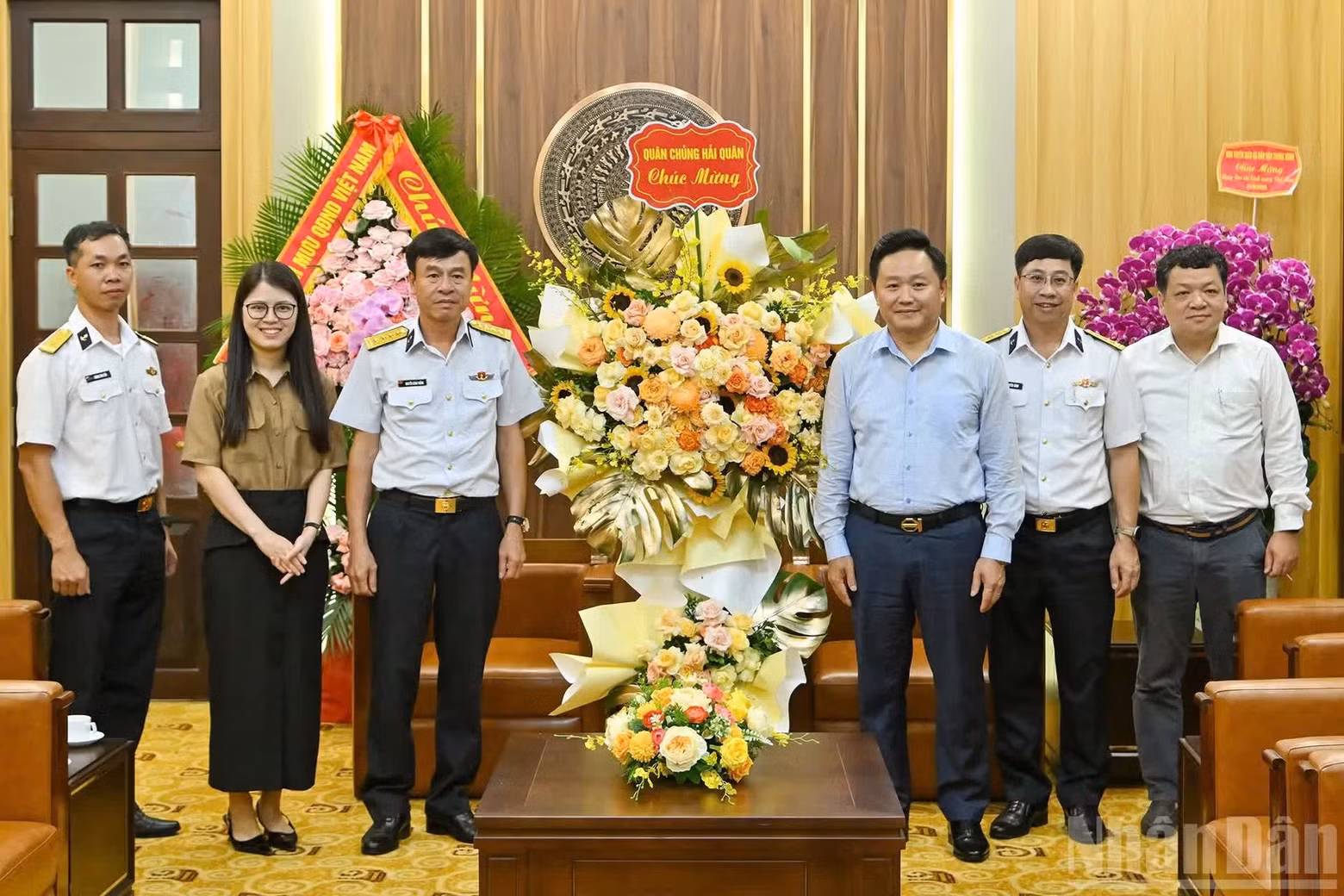 bnd-qchqian.jpg