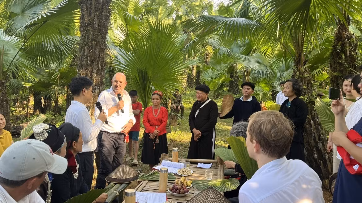 ban-khun-tuyen-quang-diem-sang-phat-trien-du-lich-cong-dong5.jpg