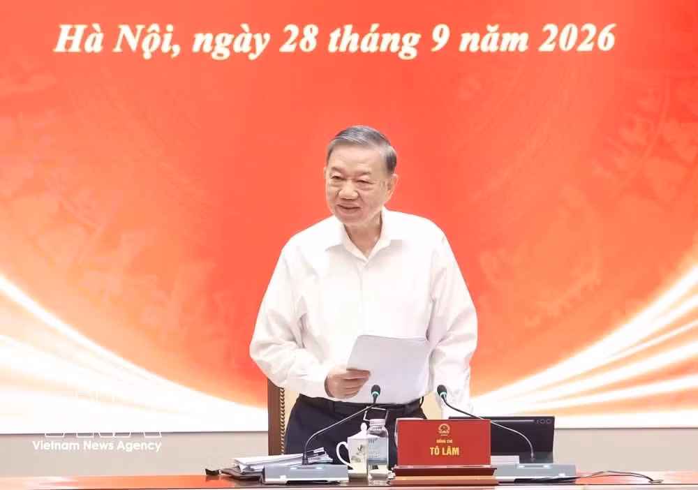 Le secrétaire général du Parti et président de la République, Tô Lâm, s’exprime lors de la réunion, à Hanoi, le 28 septembre. Photo : VNA