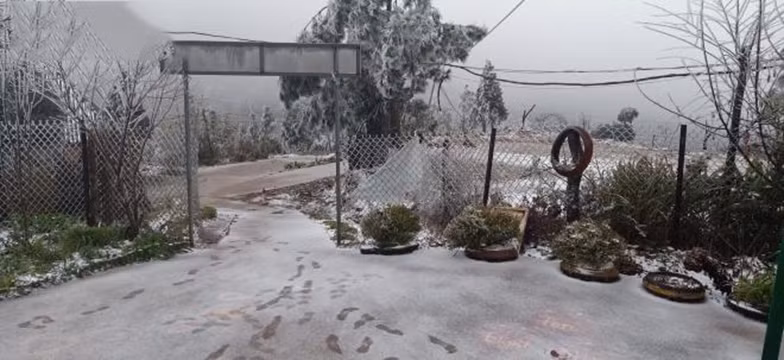 Il neige à Y Ty et à Sa Pa ảnh 12