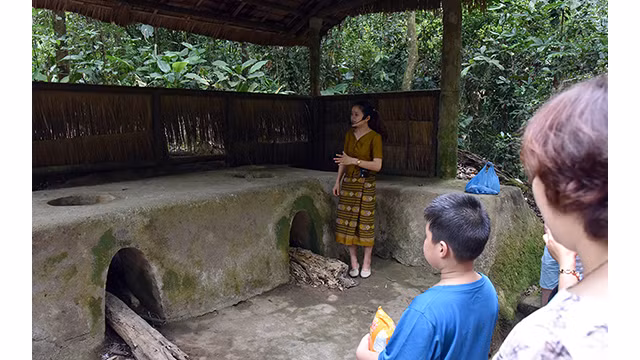 Visite du poste de commandement de la campagne de Diên Biên Phu à Muong Phang ảnh 9