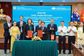 Cérémonie de signature de l’accord complémentaire dans le cadre du projet Aus4Growth Énergie, le 15 octobre à Hanoï. Photo : petrotimes.vn