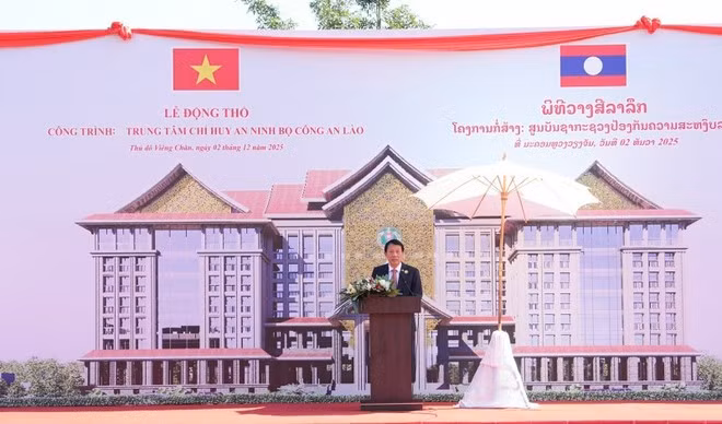 Le ministre vietnamien de la Sécurité publique Luong Tam Quang s'exprime lors de la cérémonie. Photo : VNA