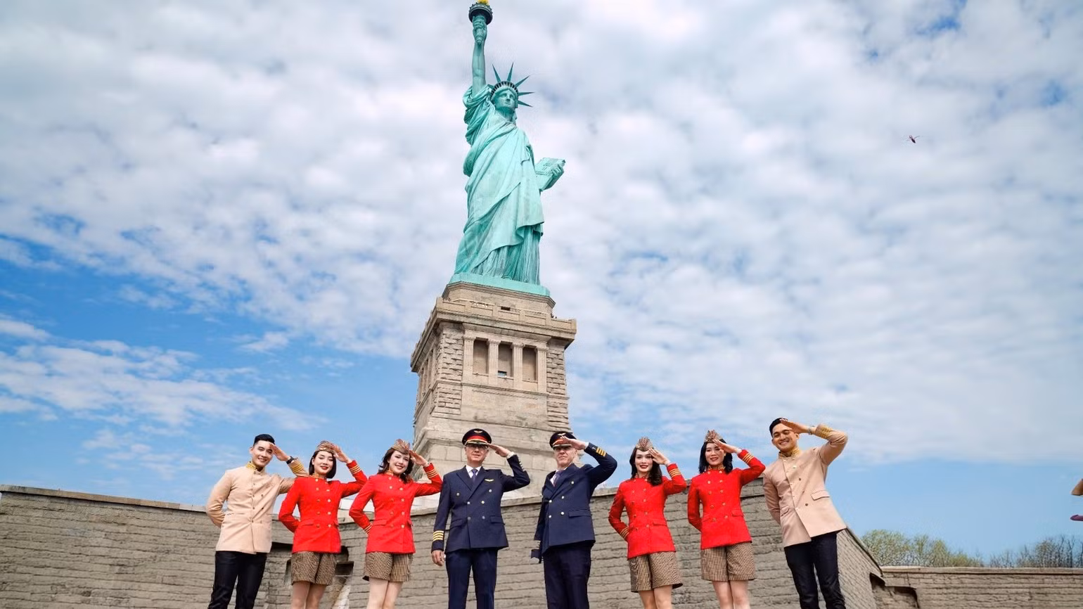 Vietjet entend rapprocher les cultures et connecter les capitaux, les technologies et les savoirs. Photo : Bao Vy