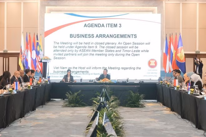 La 16ᵉ réunion des hauts fonctionnaires de l'ASEAN sur les sports (SOMS 16) à Hanoi. Photo : VNA.