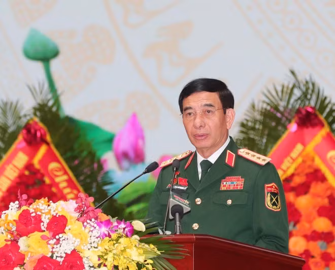 le général d’armée Phan Van Giang, secrétaire adjoint de la Commission militaire centrale et ministre de la Défense, lors de l'événement. Photo : VNA.