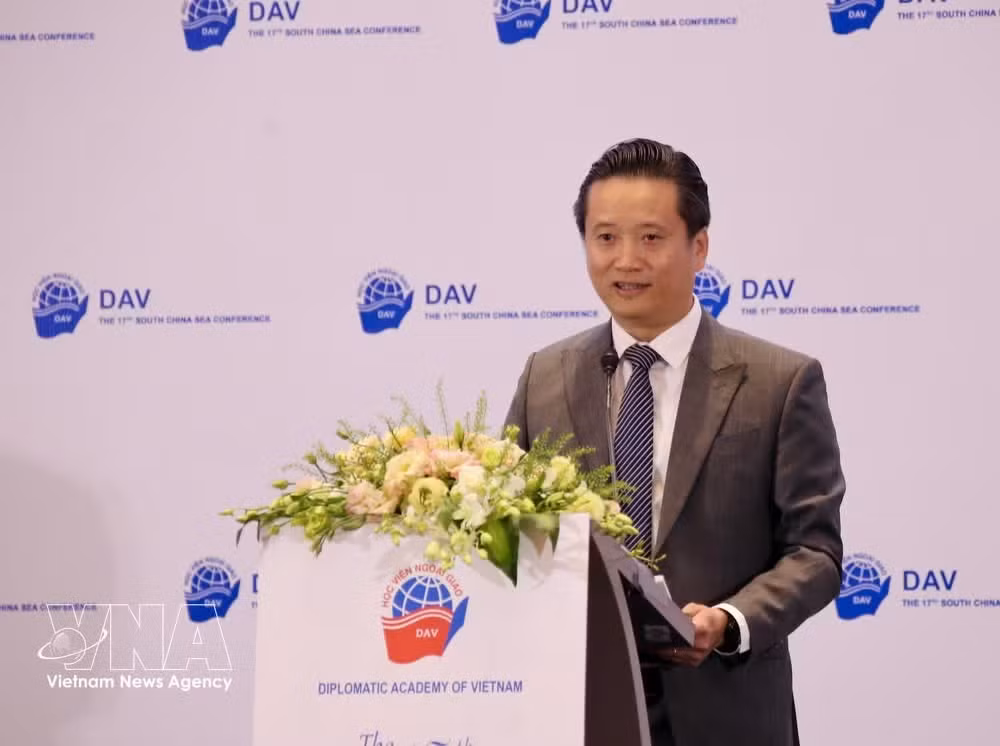 Le docteur Nguyen Hung Son, directeur de l’Académie diplomatique. Photo : VNA