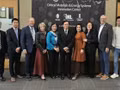 La délégation du Consulat général du Vietnam à San Francisco visite le Centre d’innovation sur les matériaux critiques et les systèmes énergétiques (CMESIC), le 13 octobre à Idaho Falls. Photo : baoquocte.vn