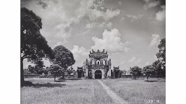 Le Temple de la Littérature en 1920. Photo : congthuong.com.vn Le Temple de la Littérature en 1920. Photo : congthuong.com.vn