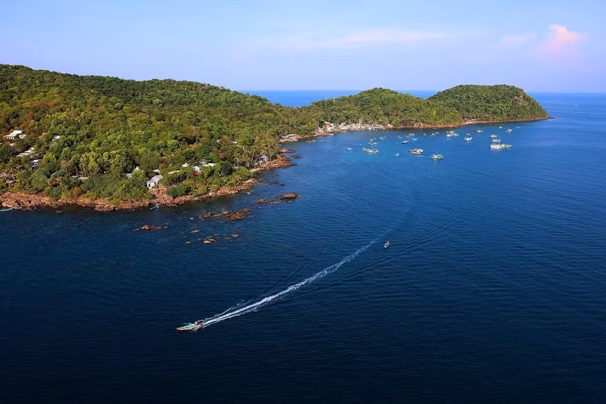 Les eaux au Sud de l'île de Phu Quôc. Photo : VNA.