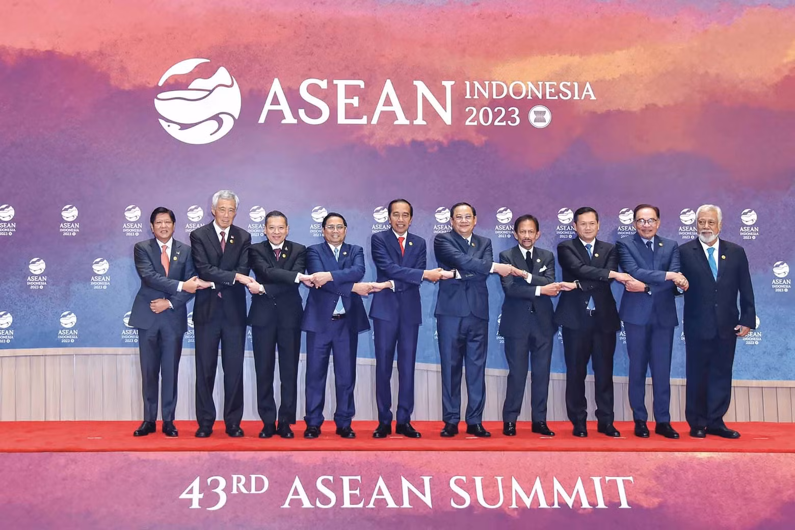 Le Secrétaire général de l’ASEAN, Kao Kim Hourn, et les dirigeants de l’ASEAN ont participé au 43e Sommet de l’ASEAN à Jakarta, en Indonésie, en septembre 2023. Photo : baoquocte.