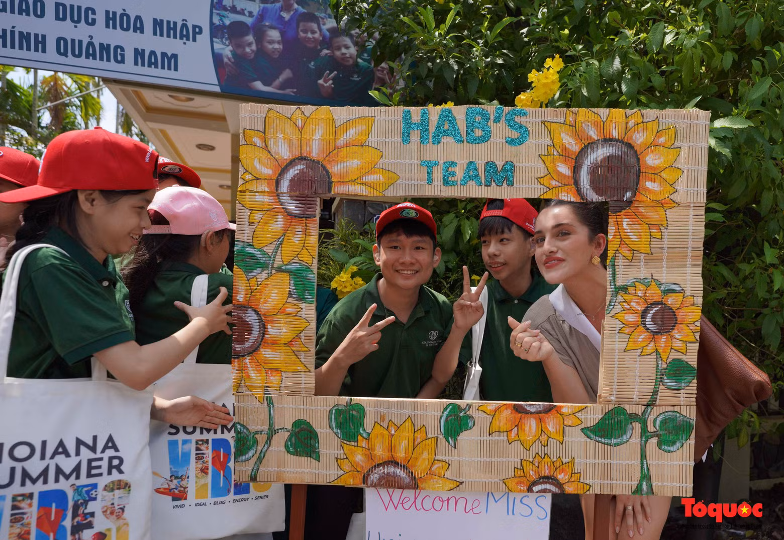 La campagne de collecte de fonds sera lancée via les comptes Instagram des finalistes et la page officielle de l’association caritative ToyBox de l’Australia. Photo: toquoc.vn.