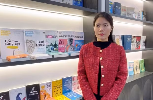 Trân Thi Thùy Linh, chercheuse sur l'IPEF et actuellement enseignante à l'Académie diplomatique du Vietnam. Photo : VNA. Trân Thi Thùy Linh, chercheuse sur l'IPEF et actuellement enseignante à l'Académie diplomatique du Vietnam. Photo : VNA.