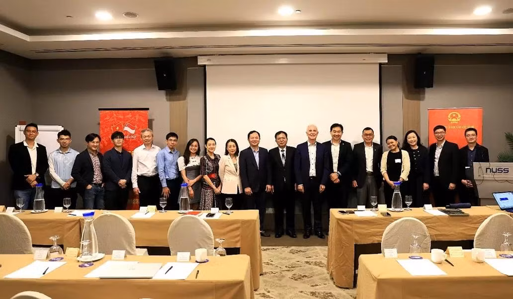 Selon l'ambassadeur Tran Phuoc Anh, grâce au séminaire, les entreprises singapouriennes et vietnamiennes ont l'occasion de mieux se comprendre et d'élaborer des programmes de coopération efficaces adaptés aux capacités et aux besoins de chaque partie. Photo : congthuong.vn