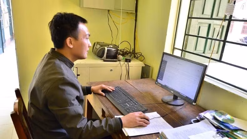 Ces derniers temps, la province de Bac Kan a accordé une attention particulière aux investissements dans ses infrastructures numériques et de communications. Photo : Thu Trang/NDEL.