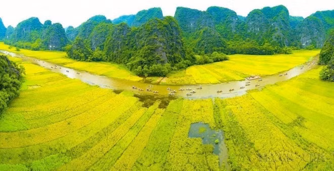 Une partie du complexe paysager de Tràng An, dans la province de Ninh Binh au Nord. Photo : VNA. Une partie du complexe paysager de Tràng An, dans la province de Ninh Binh au Nord. Photo : VNA.