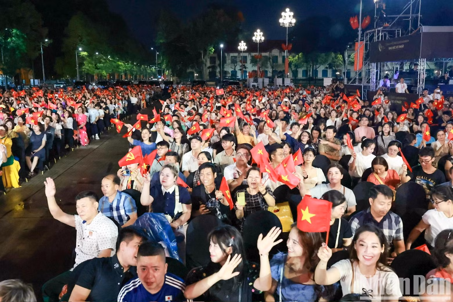 Le programme attire l'attention d'un grand nombre public. Photo : NDEL.