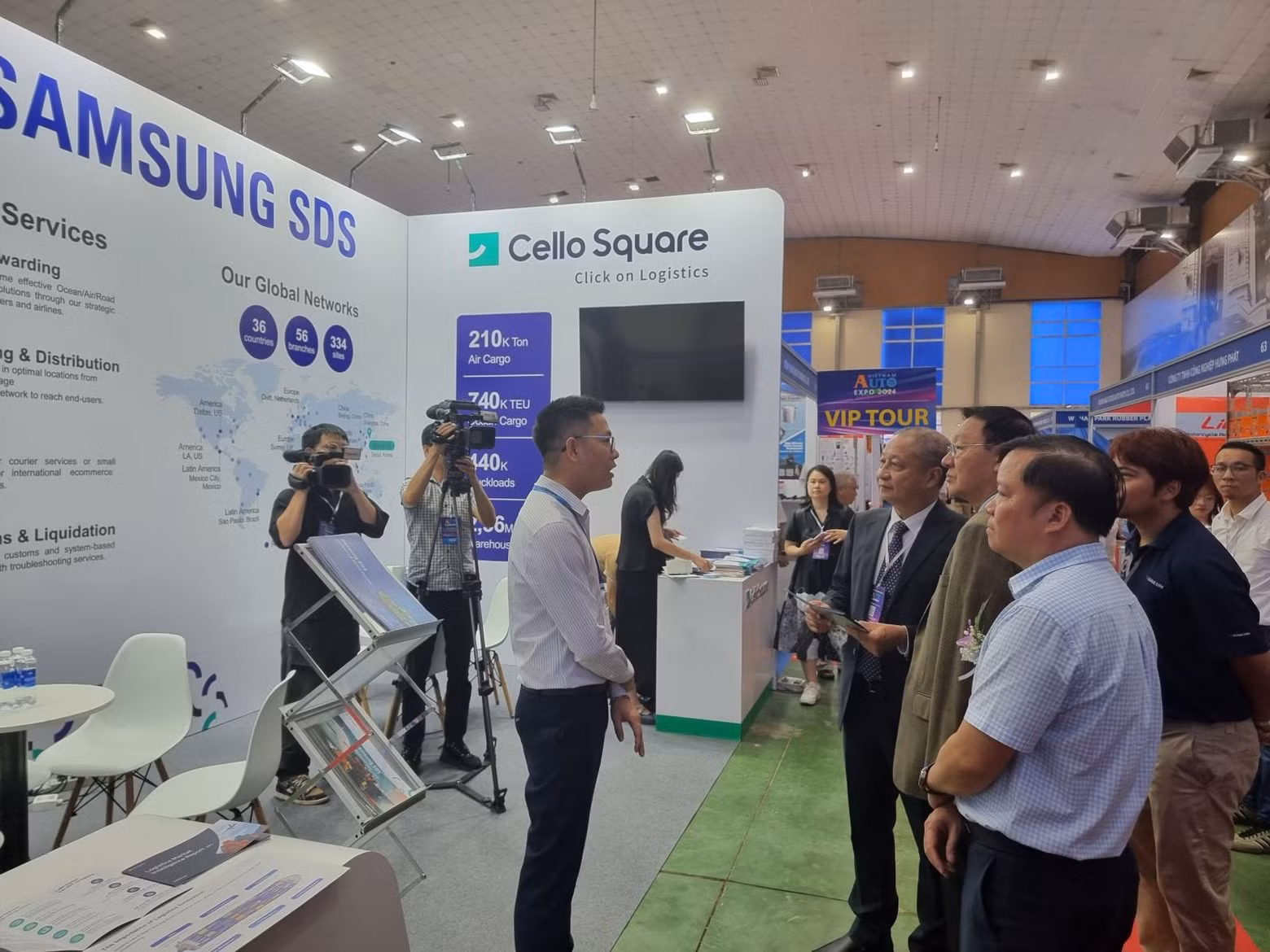 Vietnam AutoExpo est l’événement le plus important de l’industrie automobile du Vietnam, contribuant de manière significative au développement de l’industrie de fabrication et d’assemblage des automobiles, des motos et des véhicules électriques, ainsi que des industries auxiliaires connexes au Vietnam. Photo: baoquocte.vn.