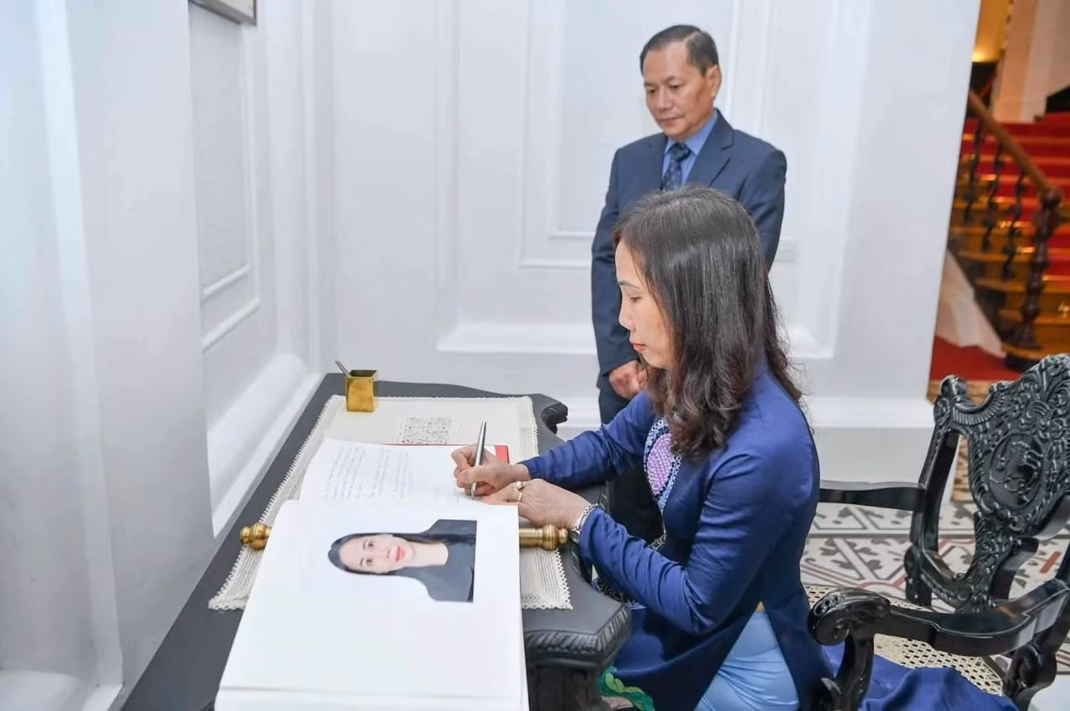 L’ambassadrice vietnamienne Trinh Thi Tam a promis de faire de son mieux, durant son mandat diplomatique au Sri Lanka, pour contribuer à consolider et à approfondir la bonne amitié entre les gouvernements et les peuples des deux pays. Photo : baoquocte.vn