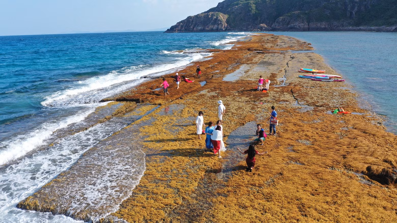 Cet endroit est devenu une destination attrayante pour de nombreux touristes. Photo: hanoimoi Cet endroit est devenu une destination attrayante pour de nombreux touristes. Photo: hanoimoi