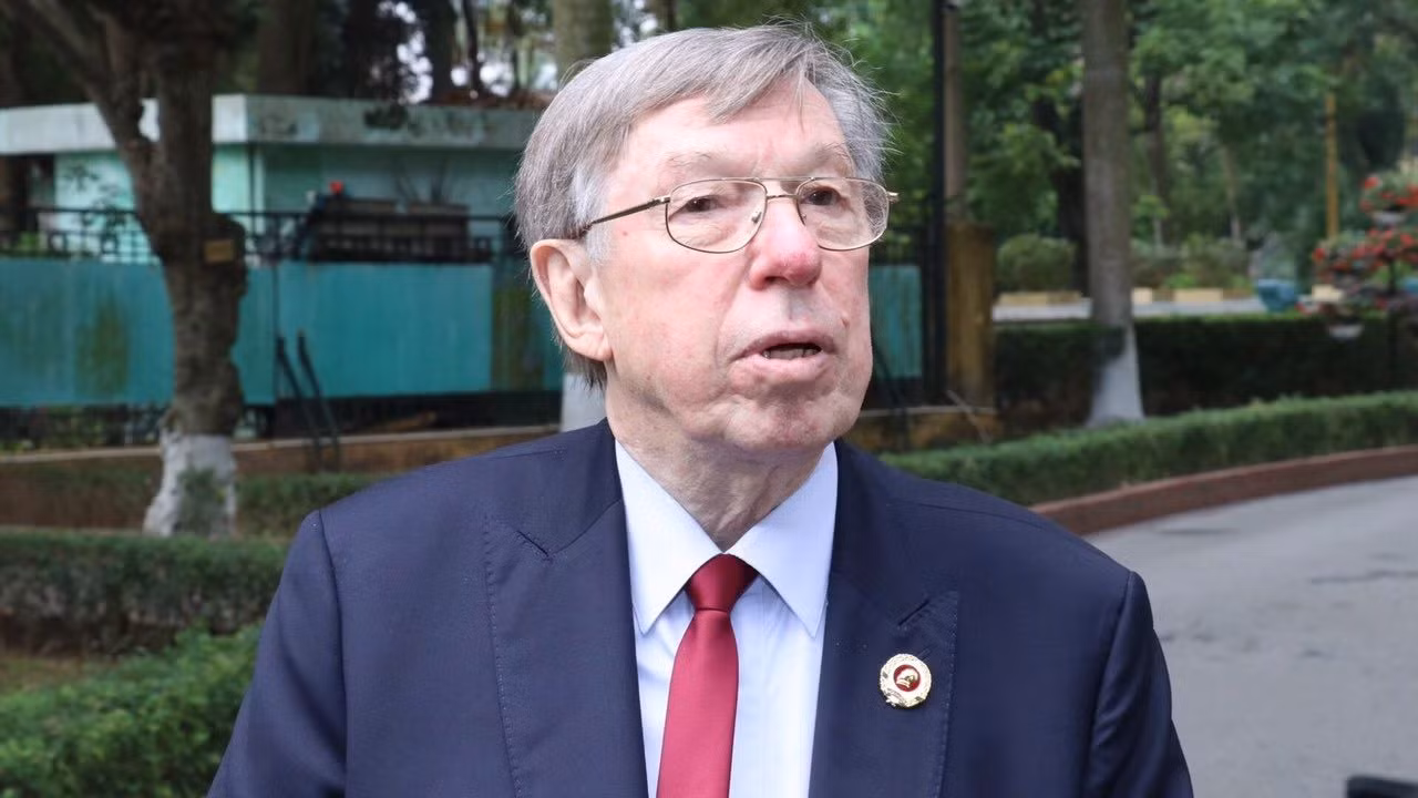 Viktor Alekseevich Petrov, président de l’Association russe pour l’amitié et la coopération culturelle avec la République populaire démocratique de Corée. Photo: thoidai.com.vn Viktor Alekseevich Petrov, président de l’Association russe pour l’amitié et la coopération culturelle avec la République populaire démocratique de Corée. Photo: thoidai.com.vn