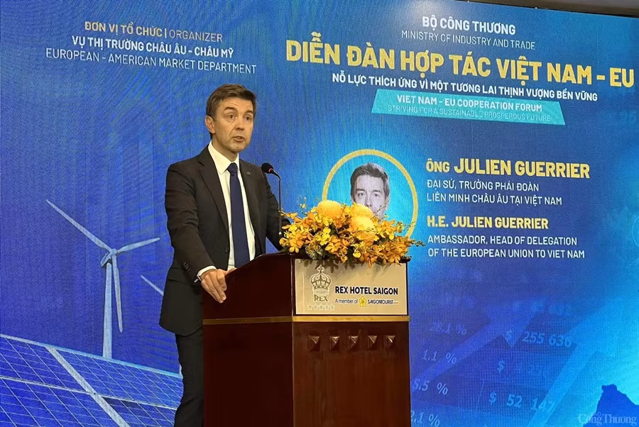 L’ambassadeur et chef de la délégation de l’UE au Vietnam, M. Julien Guerrier. Photo : congthuong.vn
