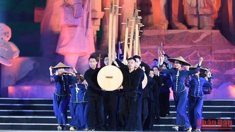 Programme artistique en l'honneur du chant "then".