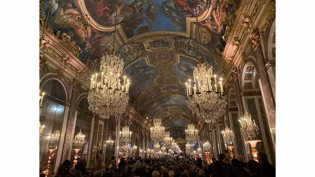 Une représentation d'un spectacle à l'Opéra Royal de Versailles en France. Photo : cand.com.vn