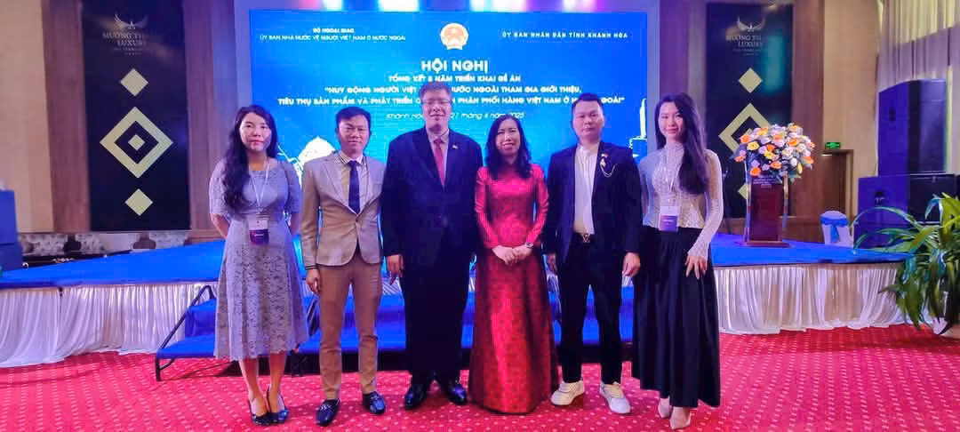 Professeur docteur Trân Hai Linh : un pont entre le Vietnam et la République de Corée sur le chemin de l'intégration ảnh 2 Professeur docteur Trân Hai Linh : un pont entre le Vietnam et la République de Corée sur le chemin de l'intégration ảnh 2