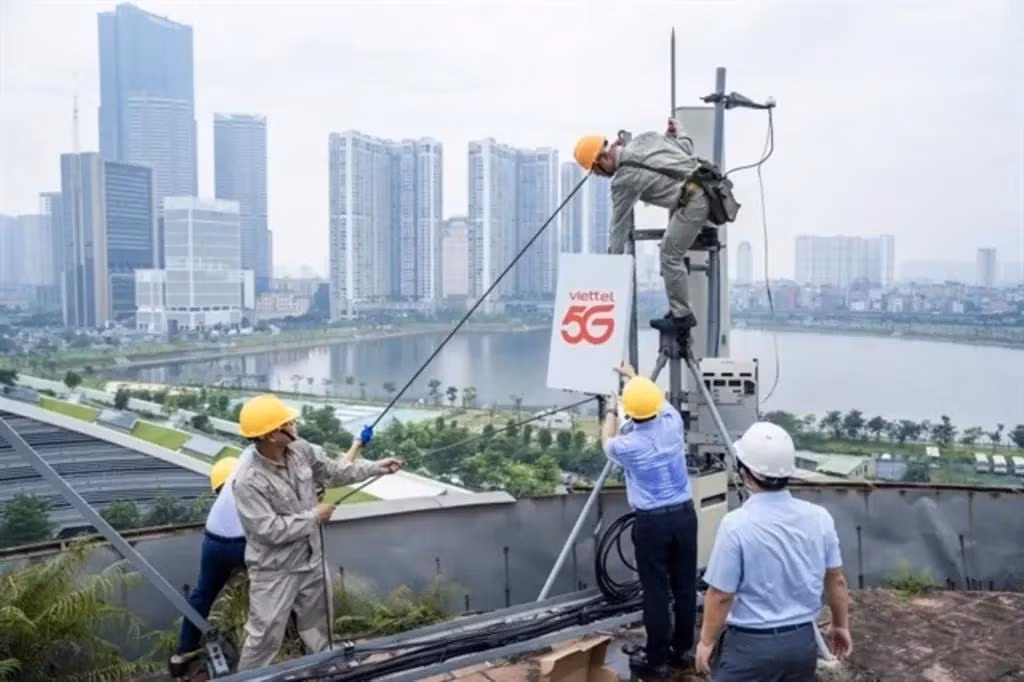 Une station de transmission 5G du groupe Viettel à Hanoï. Photo : CVN.