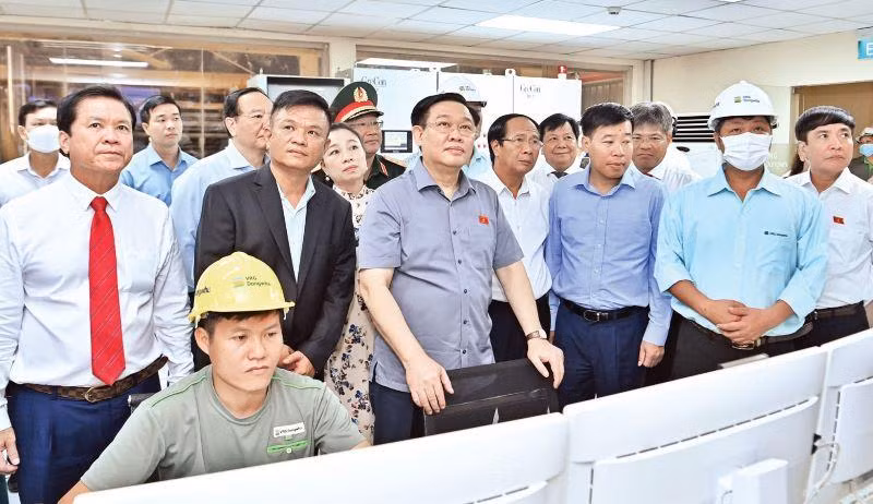 Le Président de l’AN, Vuong Dinh Huê. Photo : NDEL.