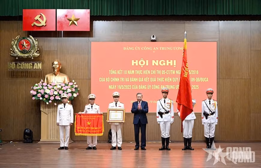 Photo: qdnd.vn