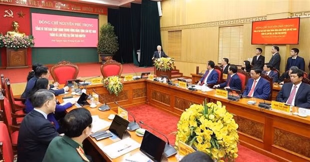 Le leader du PCV exhorte Thai Nguyên à devenir l'un des pôles économiques et industriels du pays. Photo: VNA Le leader du PCV exhorte Thai Nguyên à devenir l'un des pôles économiques et industriels du pays. Photo: VNA
