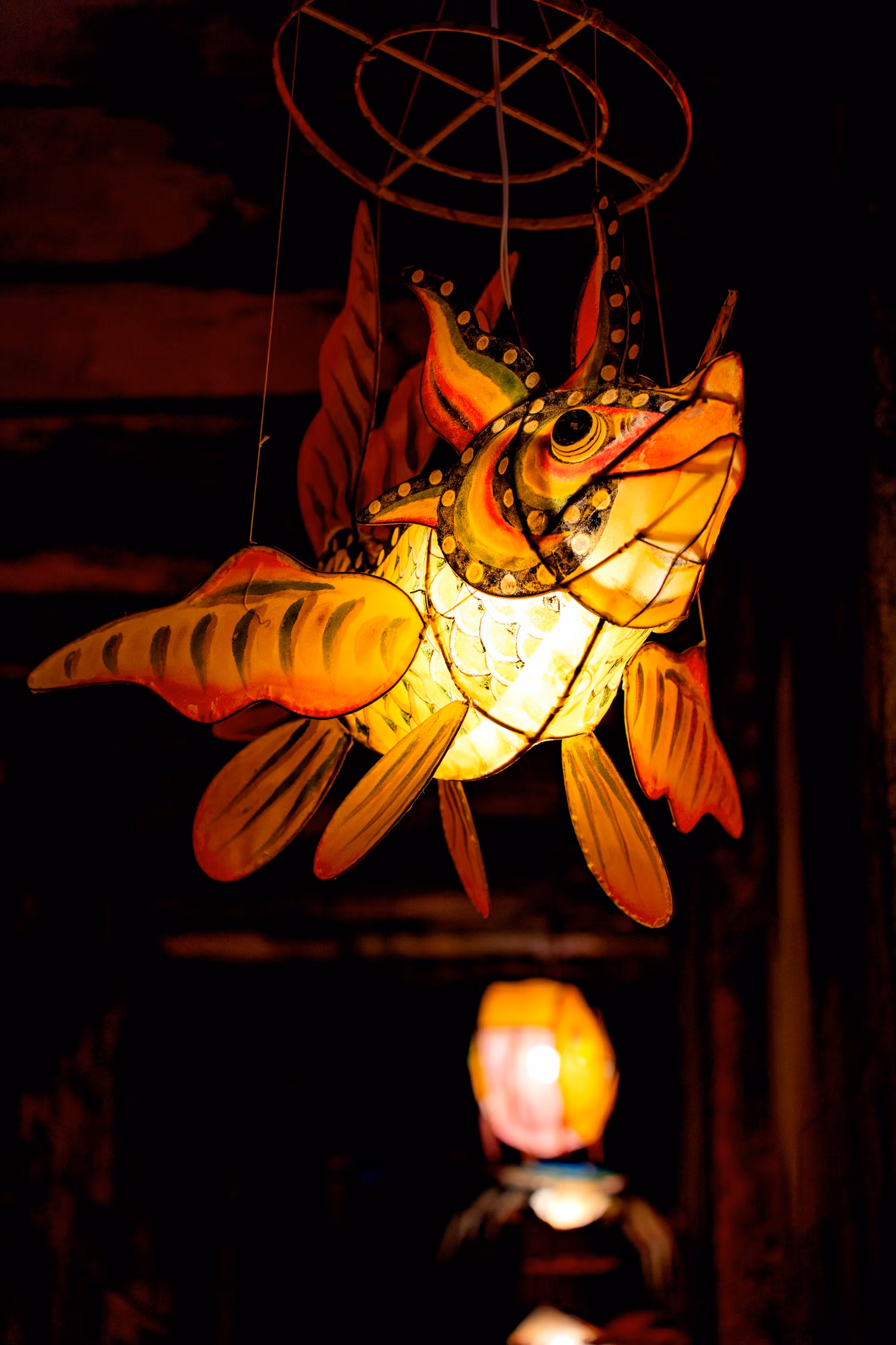 La Cité impériale de Huê s’illumine lors de la Fête de la mi-automne ảnh 6