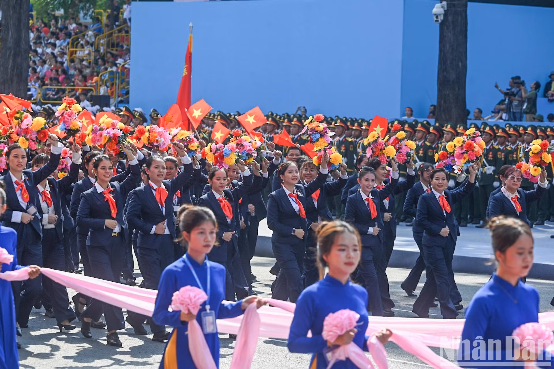 Depuis près de 40 ans de Renouveau, les entrepreneurs vietnamiens se sont renforcés, devenant des piliers de l’industrialisation et de la modernisation du pays.