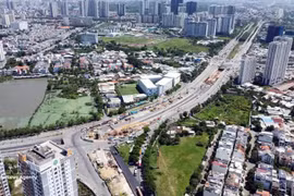 Chantier de l’échangeur d’An Phu, un important nœud de communication à l’entrée est de Ho Chi Minh-Ville. Photo : VNA.