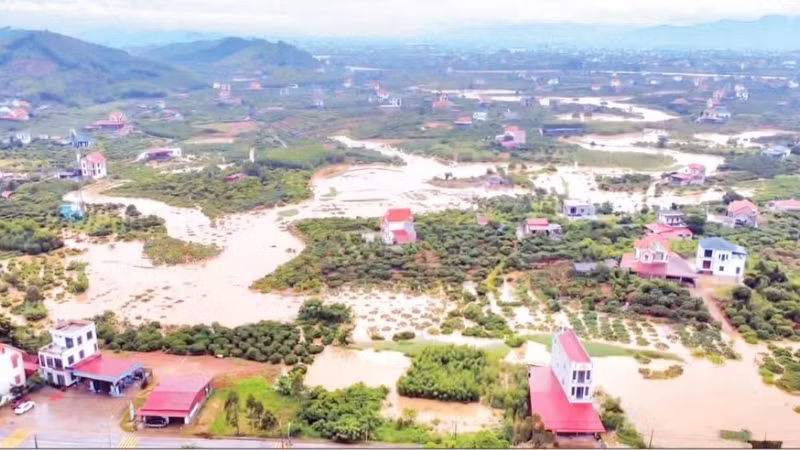 Les crues en provenance de l'amont ont provoqué des inondations généralisées à Bac Ninh. Photo : NDEL.