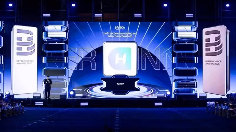La plateforme d'intelligence artificielle « Make in Vietnam » reçoit le prix Better Choice Awards 2025. Photo : NDEL.