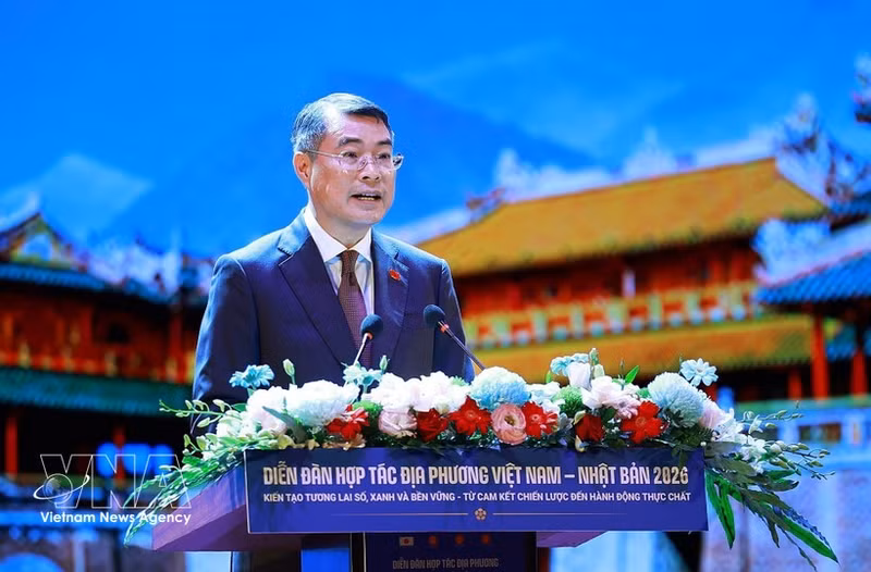 Le Premier ministre Lê Minh Hung au Forum. Photo : VNA