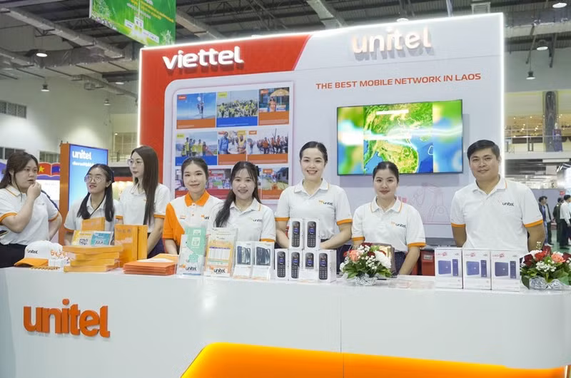 Les grandes marques vietnamiennes créent une valeur considérable au Laos. Photo : thanhnien.vn